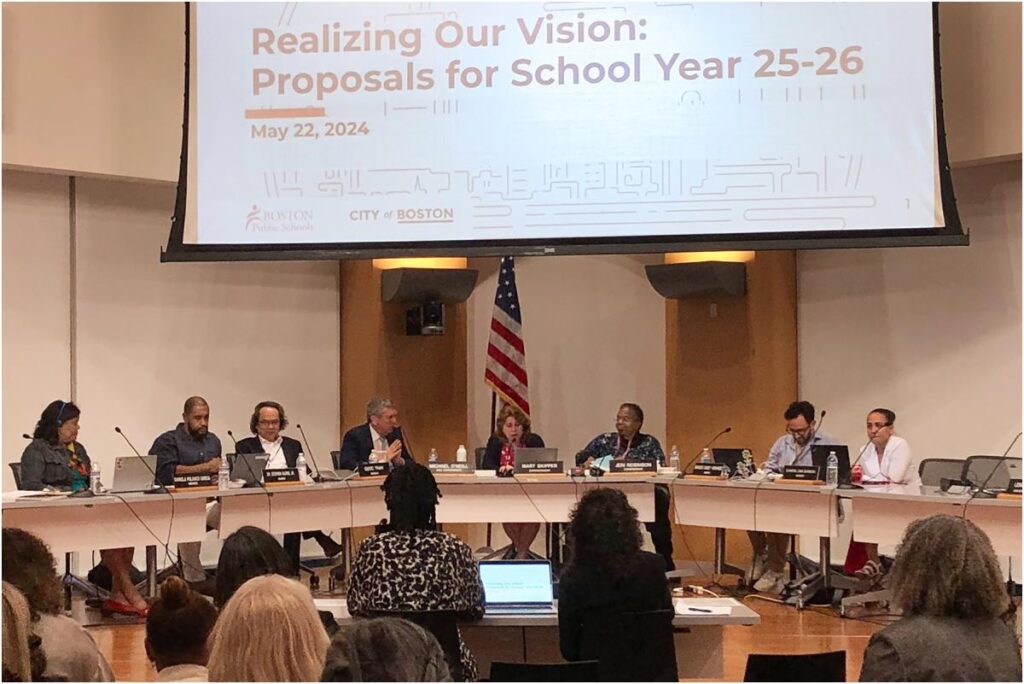 schoolcommittee_309806.jpg